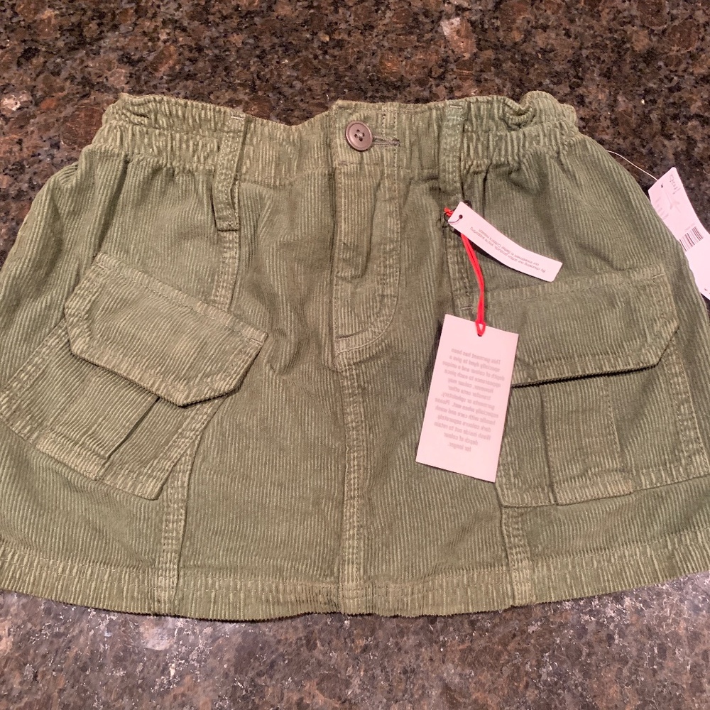 Urban Outfitters XS cargo skirt